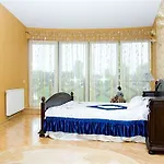 Aparthotel Sraige 3*