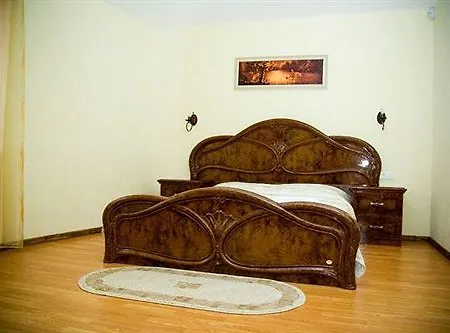 Sraige Апарт-отель