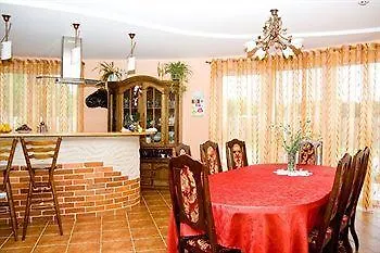 Sraige מלון דירות