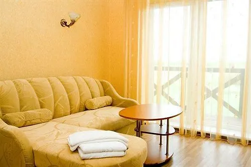 Sraige מלון דירות 3*